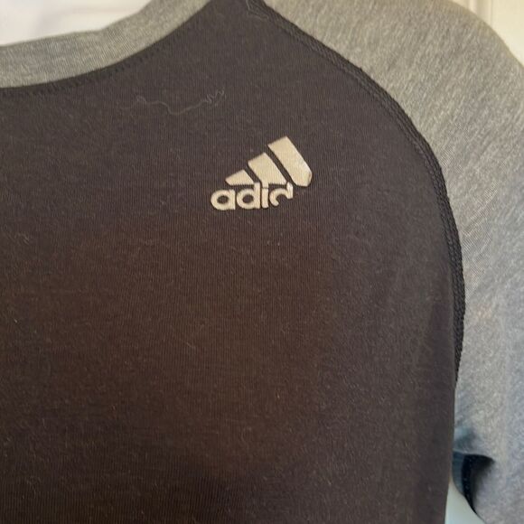 Adidas GUC Black Grey Short Sleeve Ultimate Tee Sz S - Picture 3 of 6